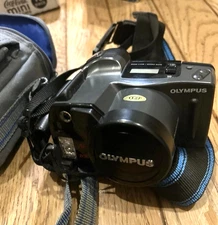 Olympus AZ300 Point & Shoot Film Camera 38-105mm AF Zoom, Batteries & Case