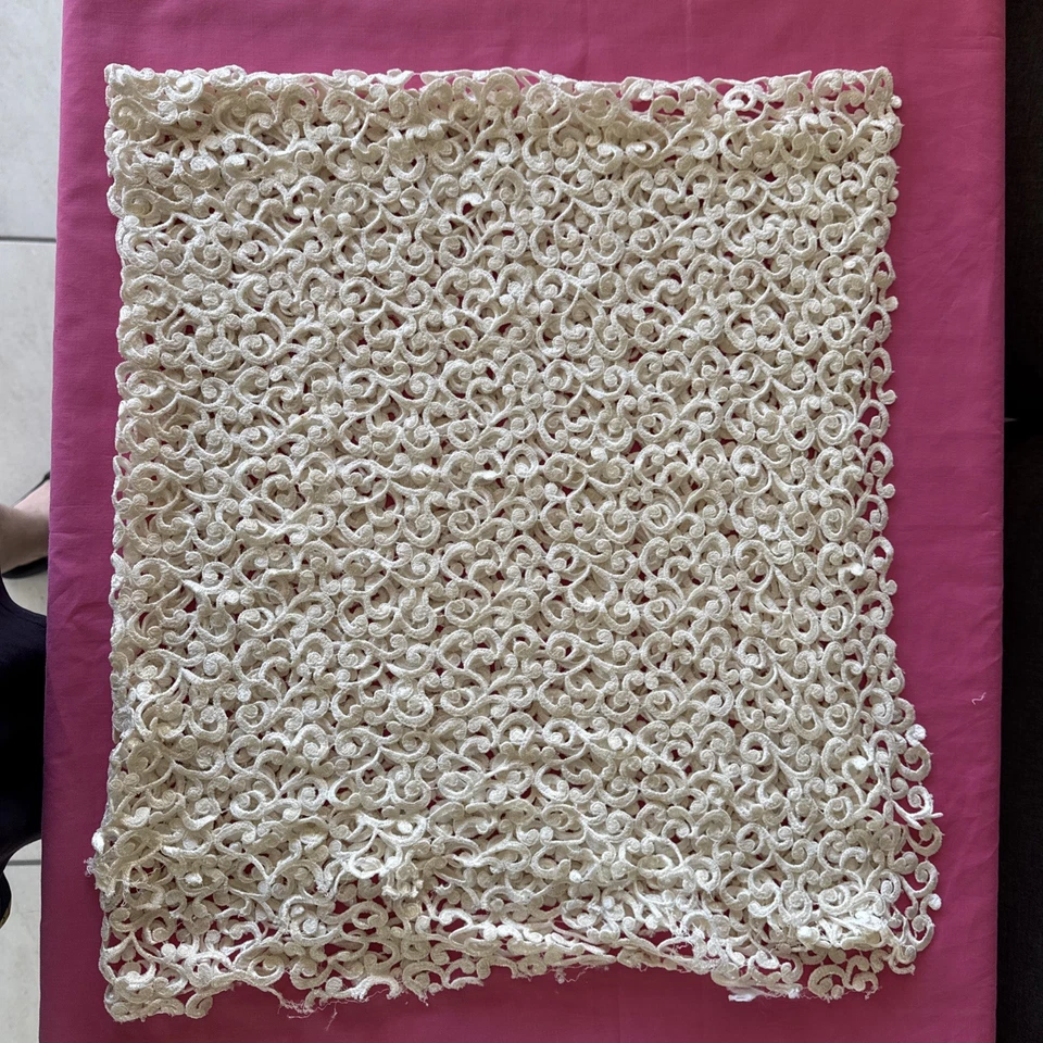 Vintage White Guipure Lace Fabric 100cmx100cm - image 4 of 4