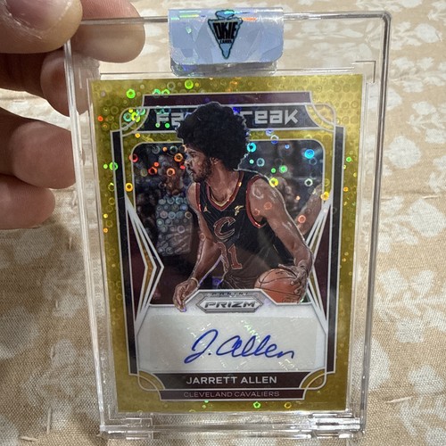 2021-22 PANINI - PRIZM BASKETBALL  Jarret Allen Fast Break Gold Disco 8/10 AUTO