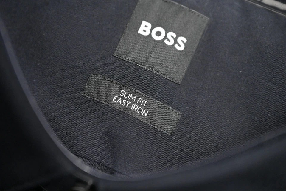 Hugo Boss Camicia Da Uomo Slim Fit Blu Navy Easy Iron In Cotone 38 15 - Immagine 4 di 4