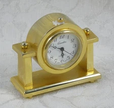 Vintage Quatex quartz gold tone miniature Mantle Clock new battery runs