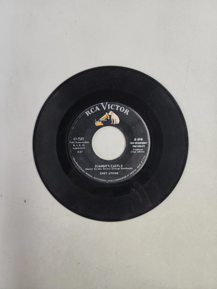 Chet Atkins - Boo Boo Stick Beat - RCA (45RPM 7")(AA166)  - Image 2 of 3