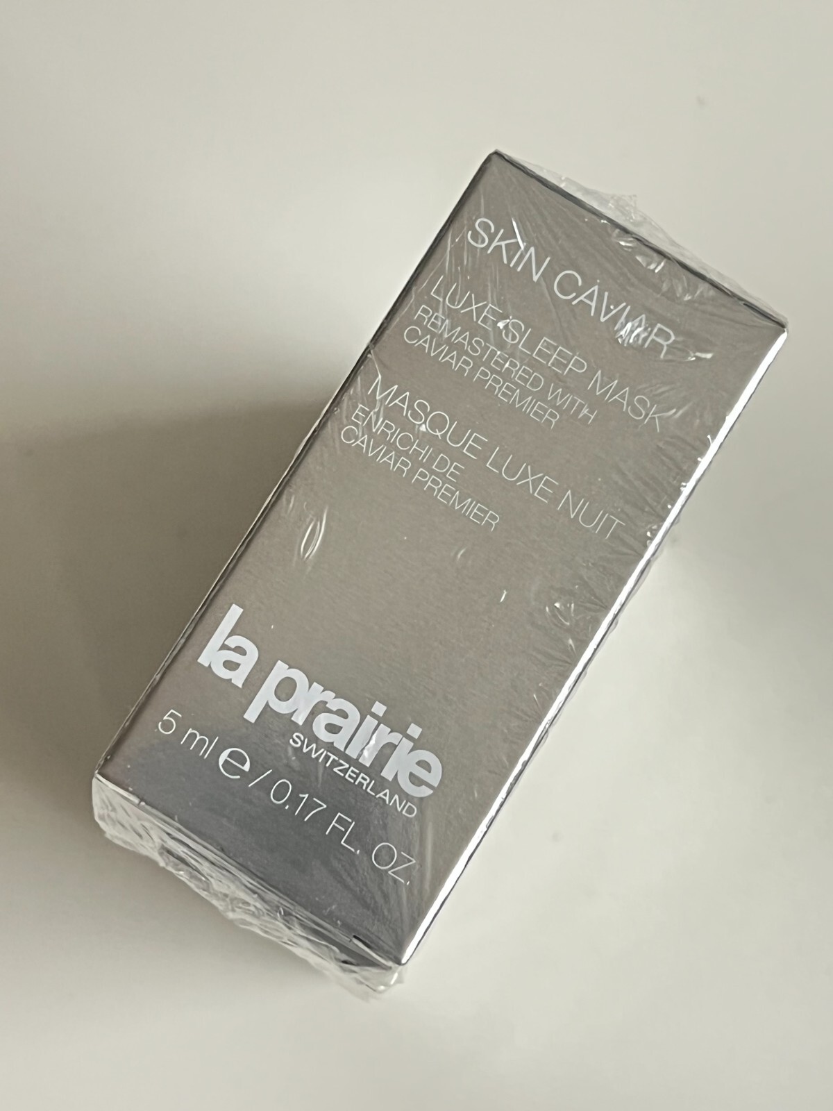 Keiner Privatsphäre Schlachtschiff la prairie luxe sleep mask Tabelle