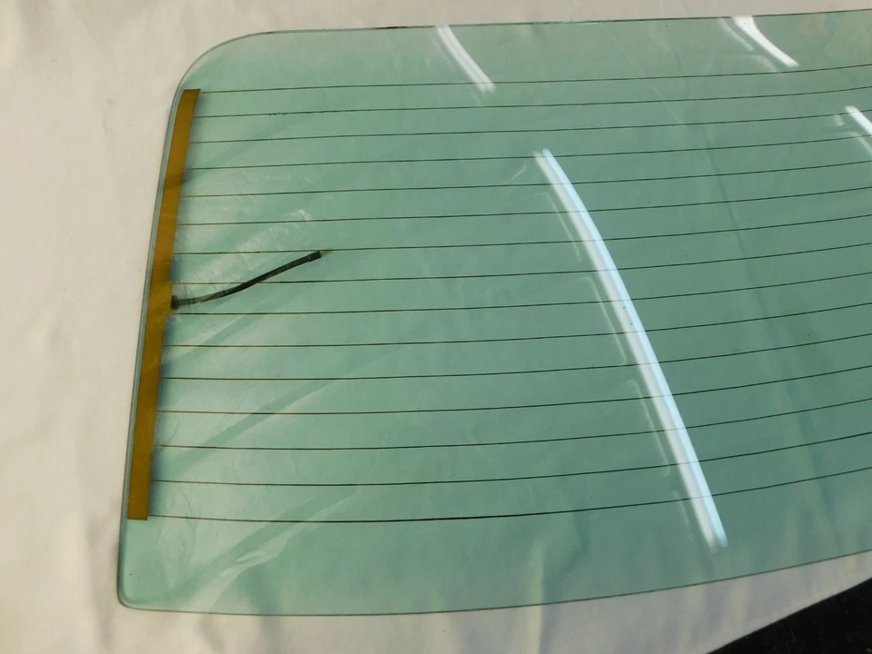 NOS OEM Ford 1970 1974 Lincoln Town Car Back Glass Rear Window 1971 1972 1973 HT - Image 2 of 4