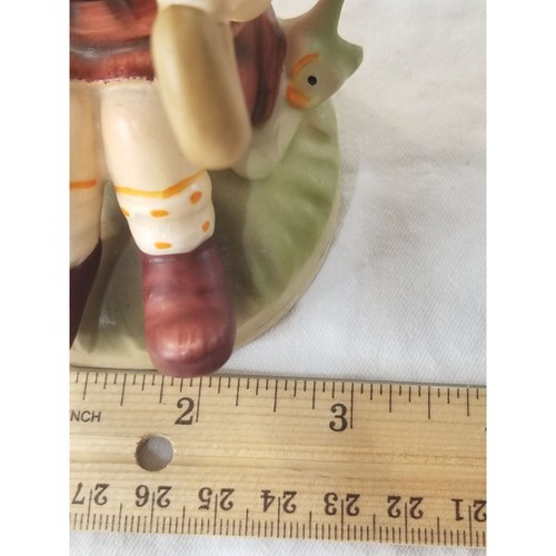 Porcelain Girl Umbrella Flowers Figurine 4" Vintage - Picture 3 of 4