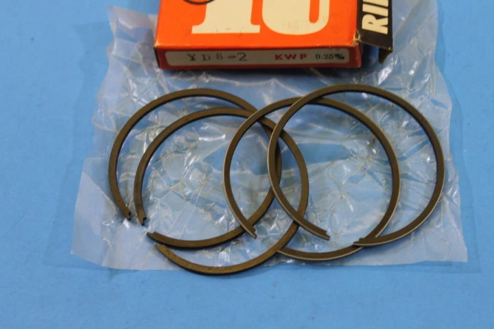 YAMAHA 1962 1964 YD3 1962 YDS2 1963 YDT1 JUEGO DE ANILLOS DE PISTÓN .25 SOBRE 150-11601-10 Foto 3 de 4