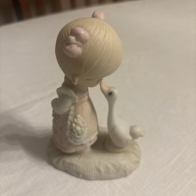 PRECIOUS MOMENTS 1978 ''E1374G''''MAKE A JOYFUL NOISE''-RARE NOSE TOUCHING