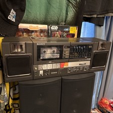 Sony CFS-7000 AM/FM Portable Cassette Tape Stereo Boombox Gray 1980s Tech Read