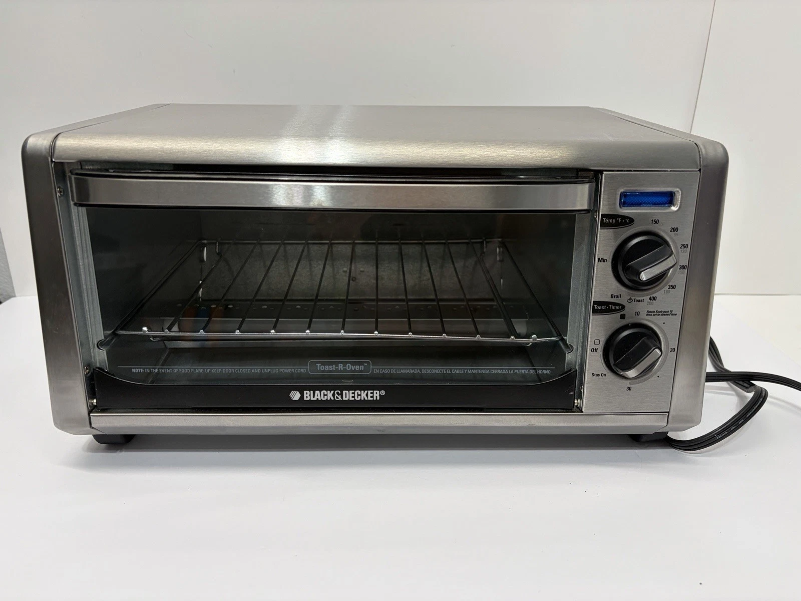 Black & Decker Toast-R-Oven 4 Slice Toaster Oven TO1430S T1 Spacesaver NO Tray
Opens in a new window