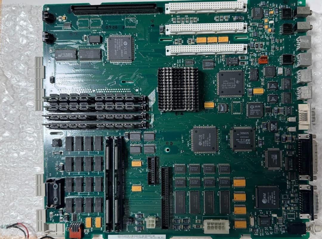 Apple Macintosh Quadra 800 Logic Board 820-0380-A Original Part
