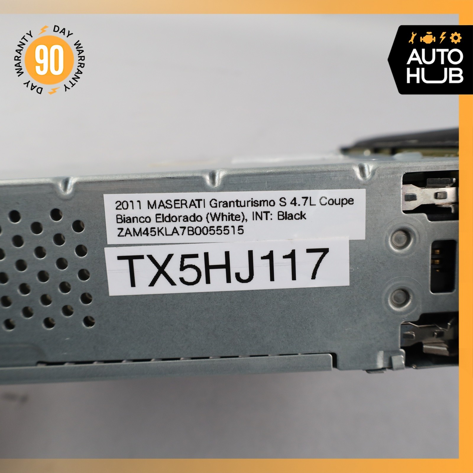 Maserati GranTurismo M145 Head Unit Comand Radio CD Navigation 269778 OEM 45k