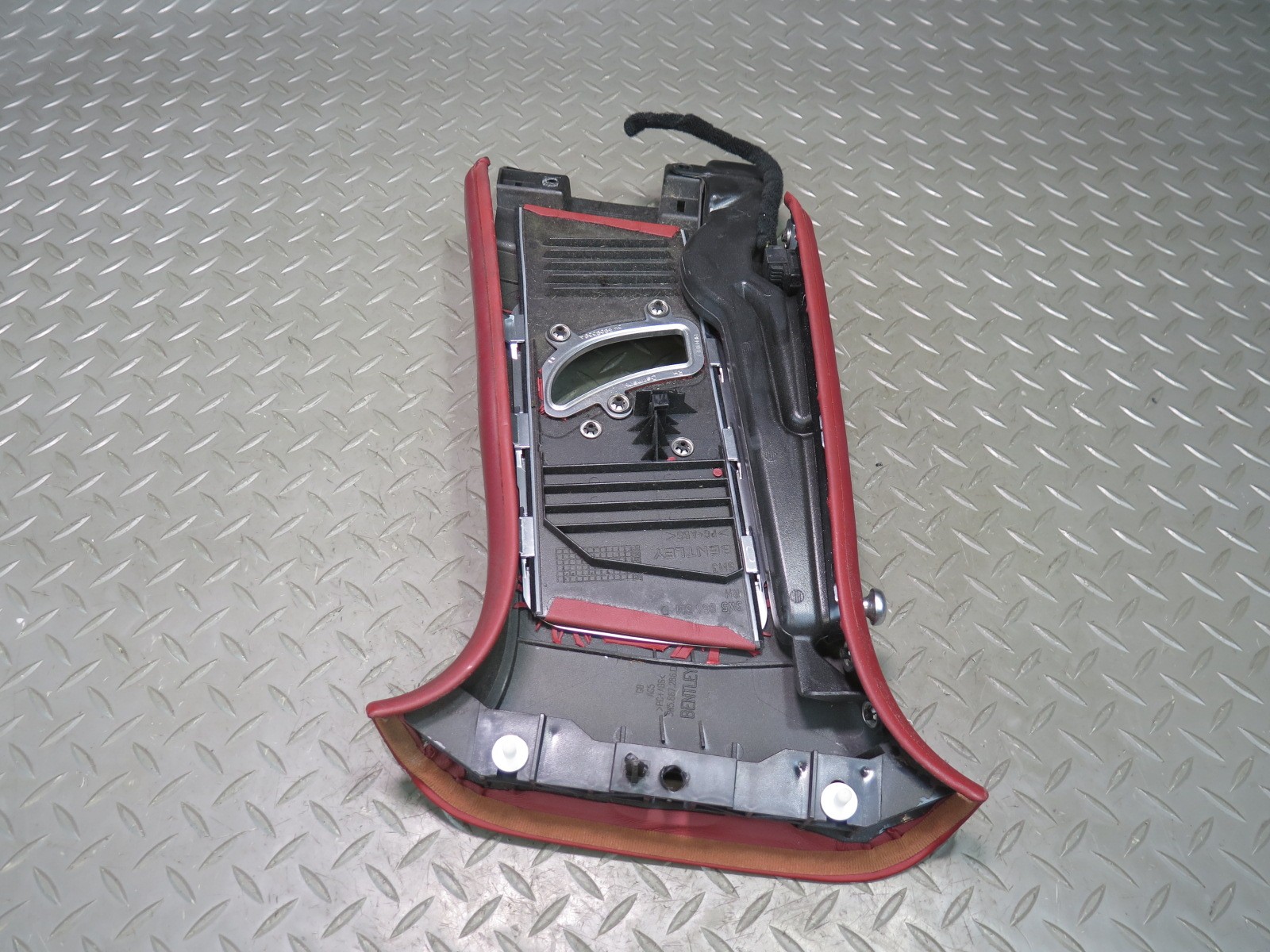 2006-2012 BENTLEY FLYING SPUR RIGHT & LEFT SIDE B PILLAR UPPER TRIM COVER SET