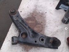 Triangle de suspension Suzuki ALTO
