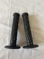 GT BLACK GRIPS OLD SCHOOL BMX PERFORMER PRO FREESTYLE TOUR
