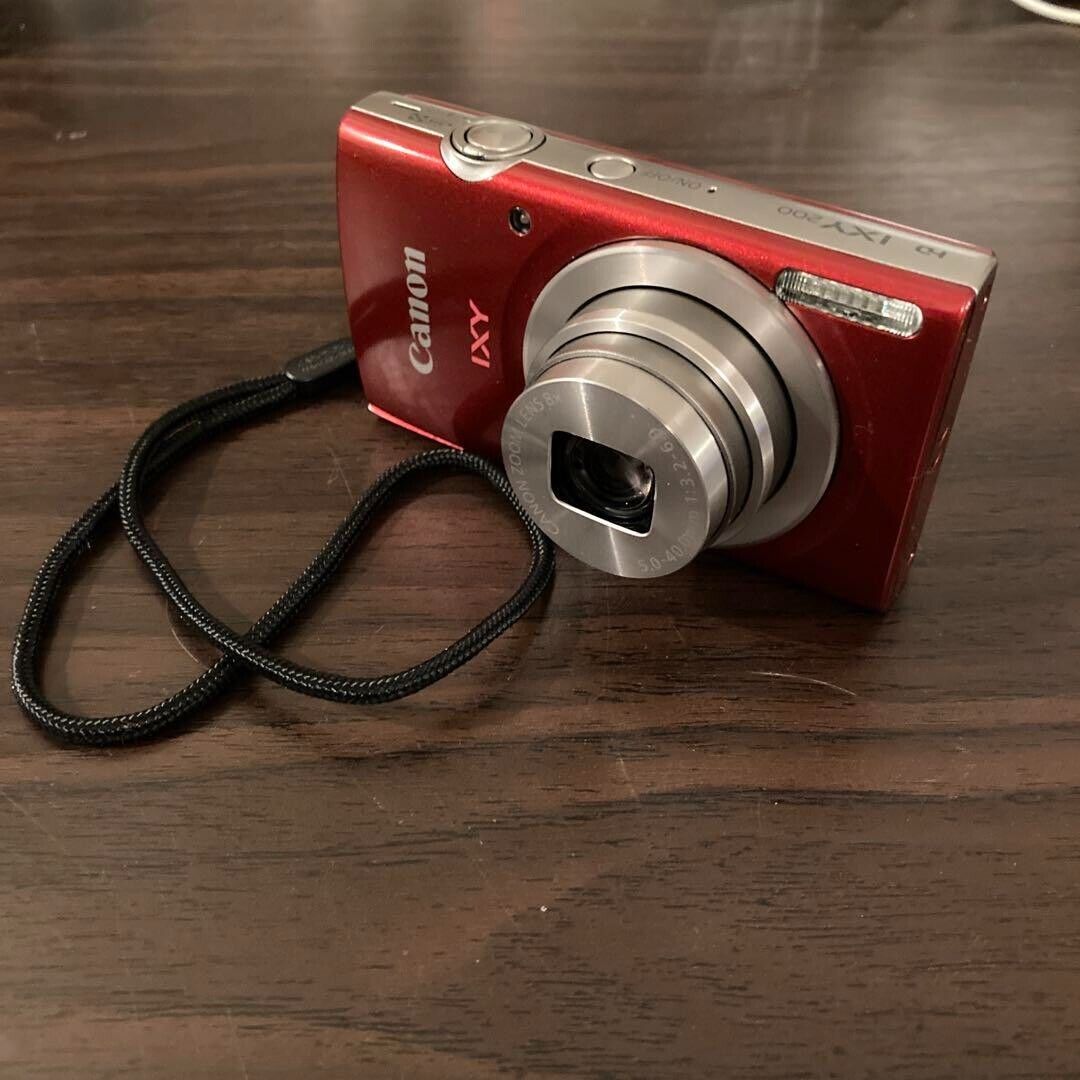 Canon PowerShot IXY 200 Digital Camera Red Express PC2333 w Canon PowerShot IXY 200 Digital Camera Red Express PC2333 w