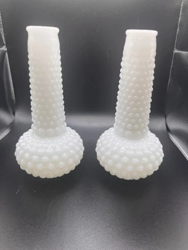 VINTAGE PAIR OF HOBNAIL WHITE MILK GLASS 6 3/4" TALL VASES BUD VASE