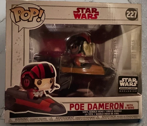 Funko Pop! Star Wars Smuggler's Bounty Exclusive Poe Dameron with X-Wing #227