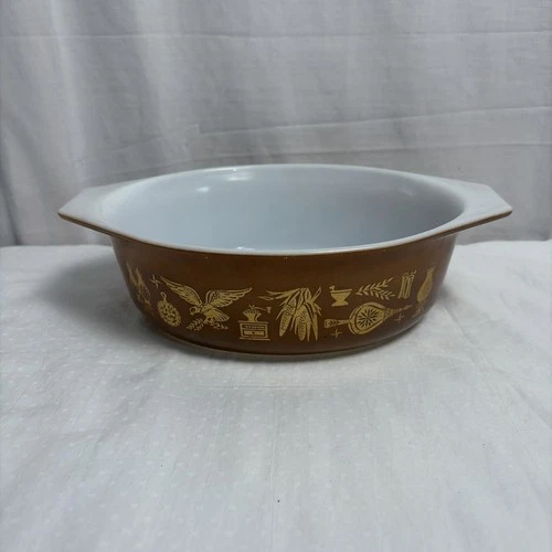 Vintage PYREX 043 Brown Gold Cinderella 1 1/2 Qt Mixing Bowl "Early American"