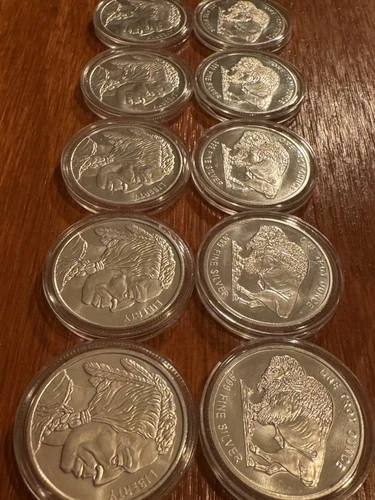 (Lot of 10) 1oz Silver Buffalo Rounds in Capsules from fresh tube. 3 day auction