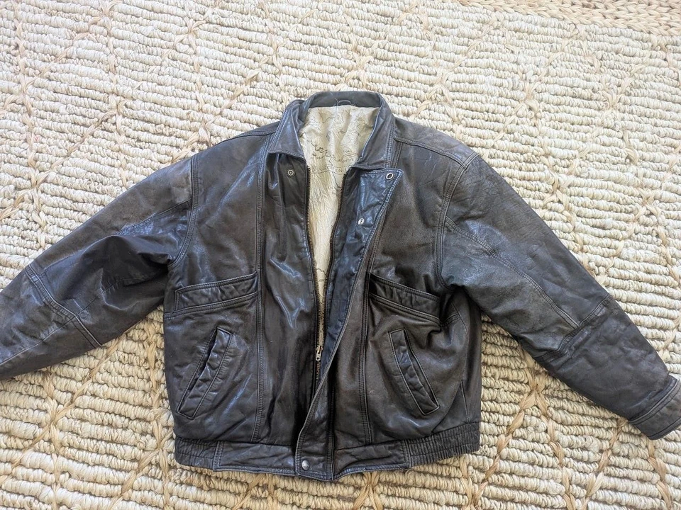 Chaqueta de vuelo BOMBER de cuero vintage de los años 80 M marrón PATINA rota MAD MAX moto Foto 4 de 4