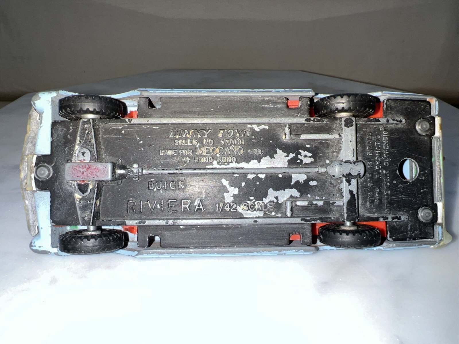 Picture 5 of 24