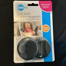 SAFEFIT  CAR SEAT BUCKLE MAGNETS - HOLDS BUCKLE, PREVENTS TWISTED STRAPS