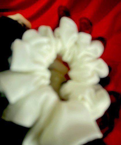 Hair Scrunchies Large Elastic Hair Band Ponytail Holder Hair Tie Set Of Three - Picture 11 of 17