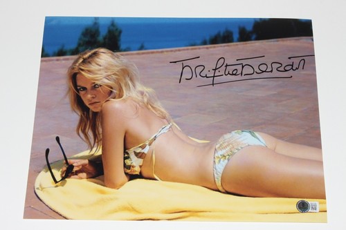 BRIGITTE BARDOT SEXY FRENCH ACTRESS SIGNED 11x14 PHOTO BECKETT COA AUTOGRAPH - Picture 3 of 3