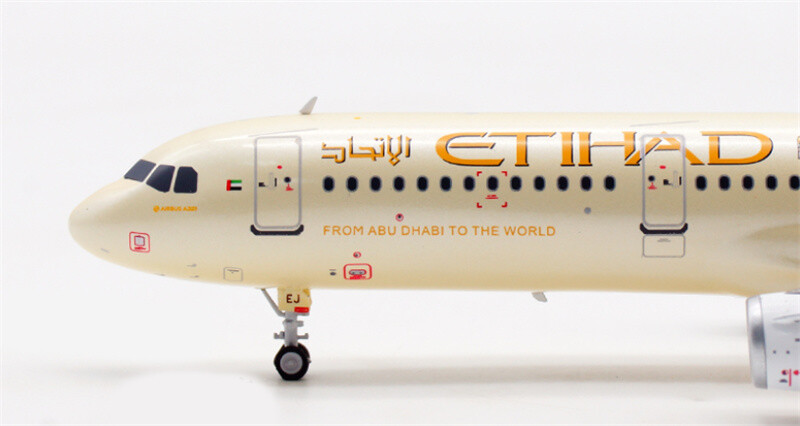 1:200 Airbus A321 A6-AEJ FROM ABU DHABI TO THE WORLD 1:200 Airbus A321 A6-AEJ FROM ABU DHABI TO THE WORLD