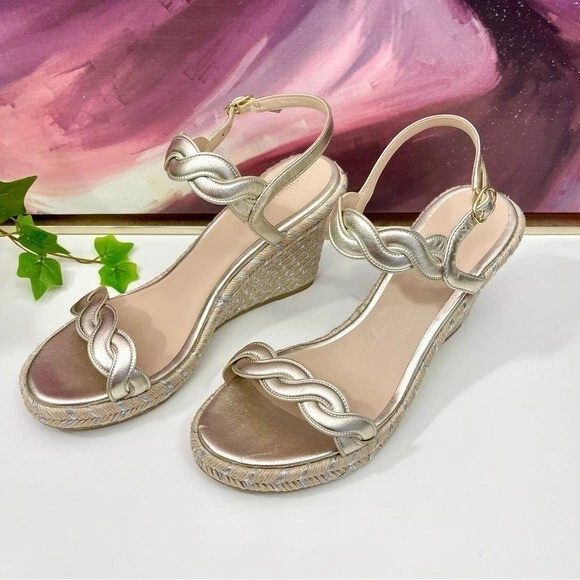 Stuart Weitzman Twist Espadrille Wedge Sandal in Gold Size 10 - Image 3 of 4