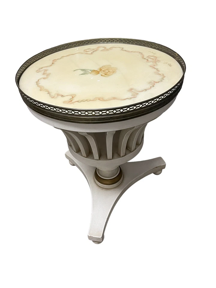 Pair of Danby MARBLETOP Accent Table French LOUISXVI Style w/Brass Gallery - Image 3 of 4