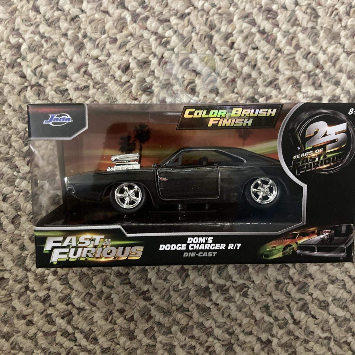 Jada 25th Anniversary Fast And Furious Dom's Charger Color Brush