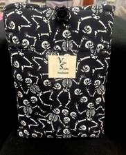 Skeleton Book Sleeve, Gothic Book Protector, Large Padded Book Cover with Pocket