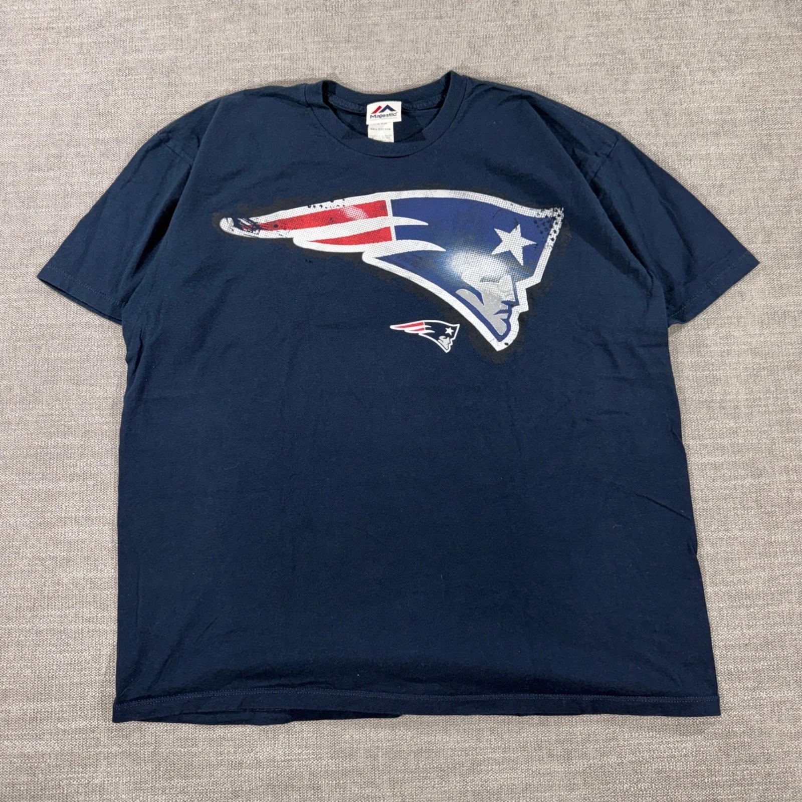 Majestic New England Patriots T-Shirt Mens XL Navy Blue Good Graphic Tee NFL