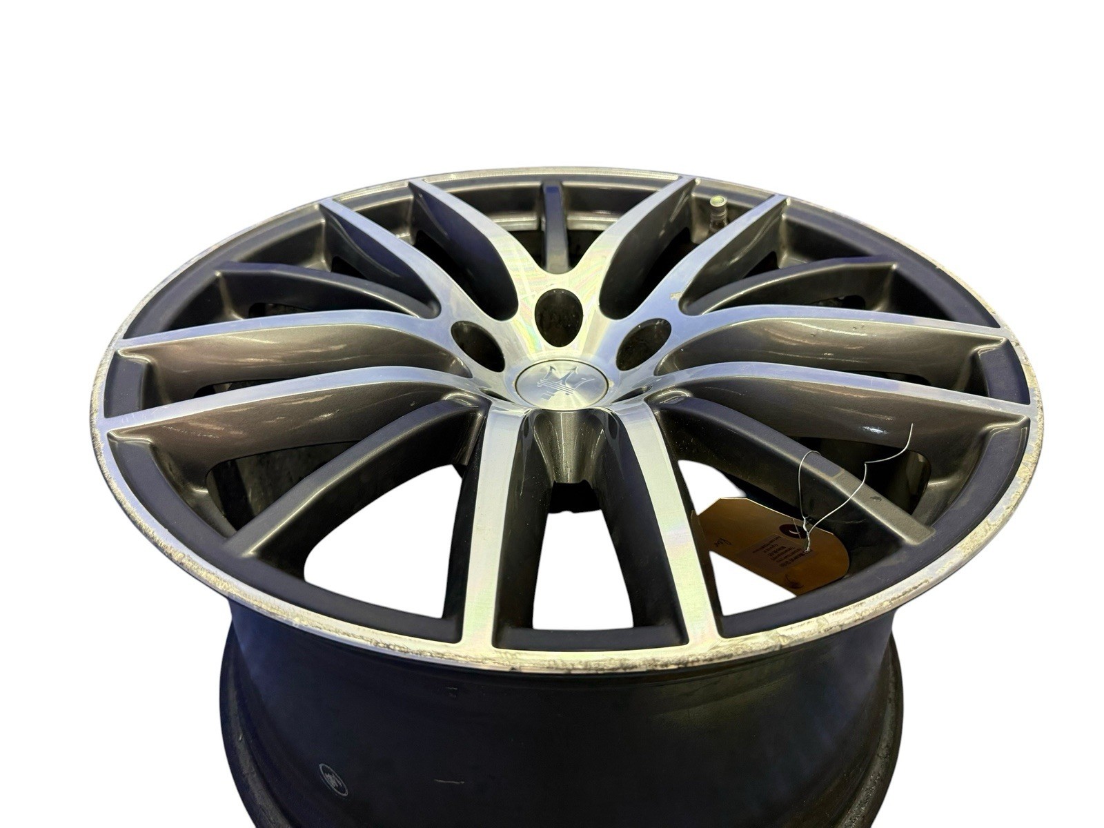 Maserati Ghibli 2014-2019 Rear Wheel P/N 670016855
