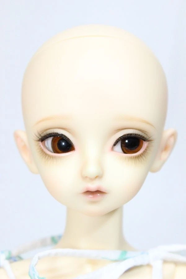 DOLK PEAKS WOODS FOB KoonieS RARE Discontinued BJD Doll Girl Wig & Eye & Outfit - Image 2 of 4