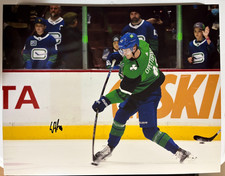 Vancouver Canucks Elias Pettersson Signed Autographed 11x14 Photo COA #6