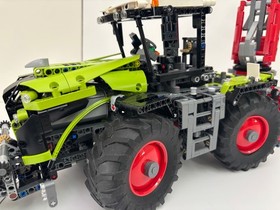 LEGO TECHNIC: CLAAS XERION 5000 TRAC VC (42054 6136832)... 100% Complete, no box