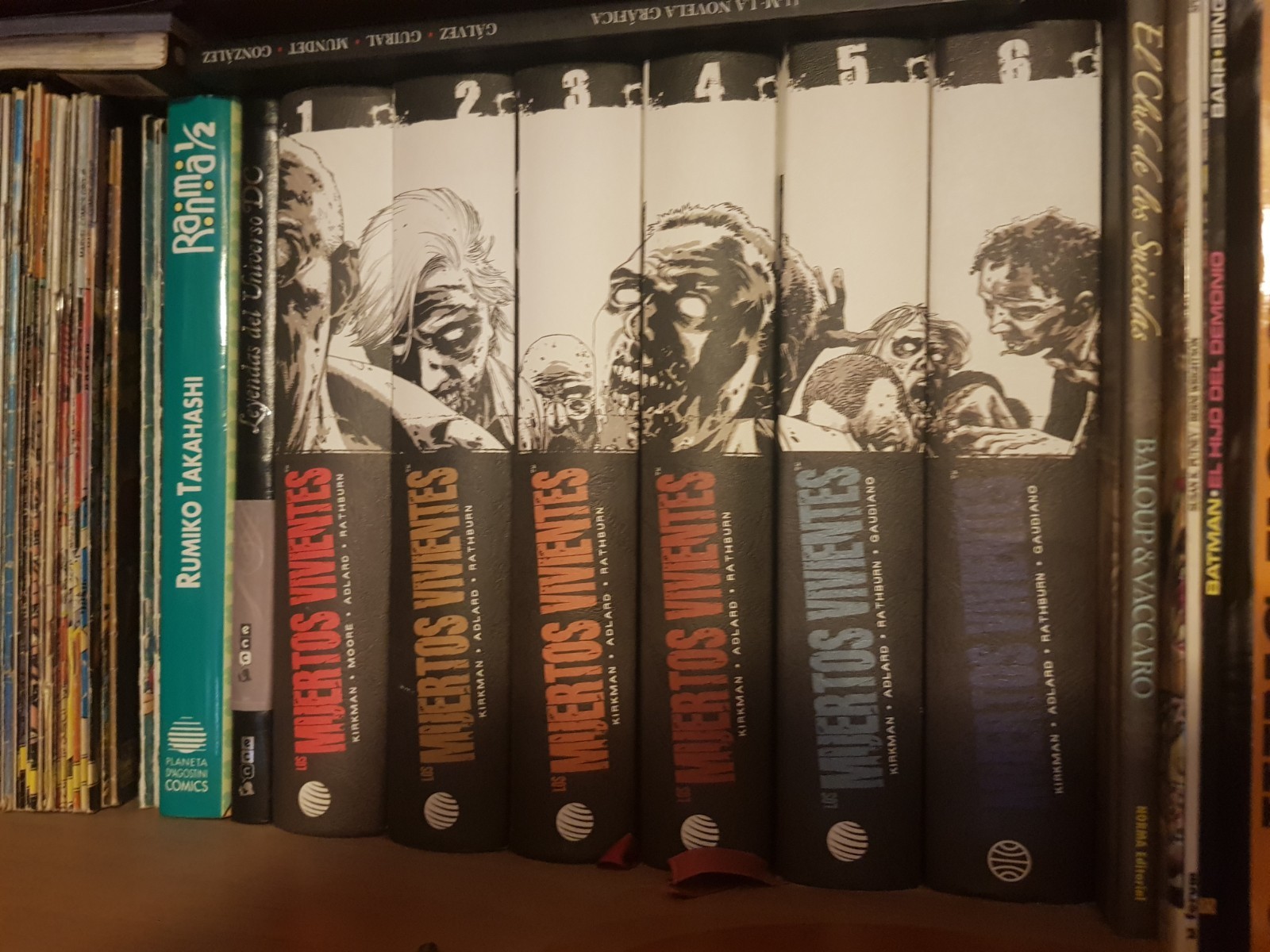 LOS MUERTOS VIVIENTES. INTEGRAL. DELUXE EDITION. VOL. 1 AL 6. 1ª EDICION 2011