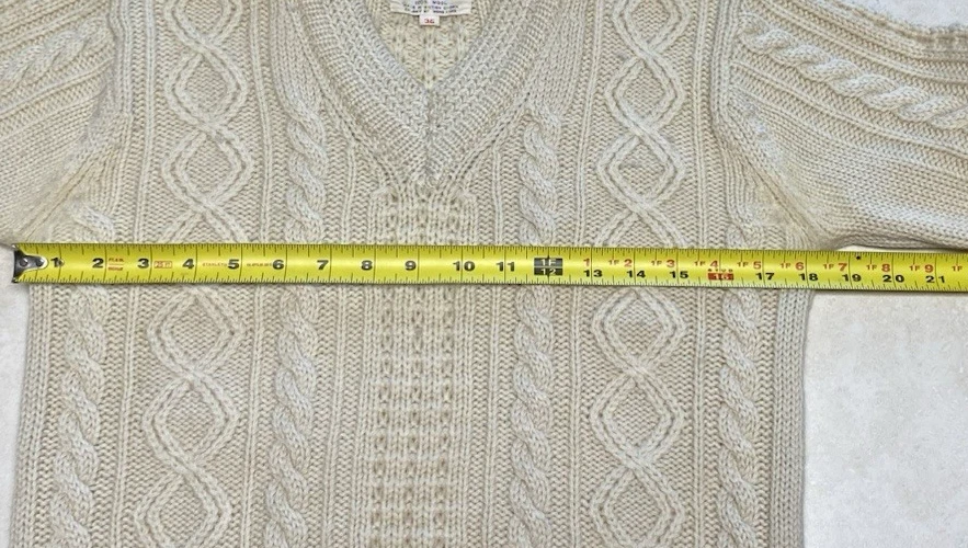Vintage Joyce Sportswear Cream V-Neck Cable Knit Fisherman Wool Sweater 36 S XS - Image 3 of 4