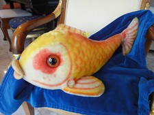 Large vintage Steiff Flossy fish all ID's Steiff button chest tag mint condition