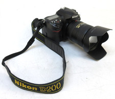 Nikon D200 Digital SLR Camera with AF-S Nikkor 18-200mm DX SWM VR ED IF , HB-35