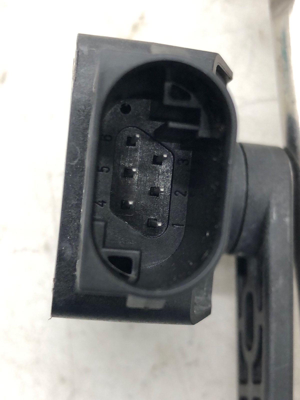 2019-2023 ASTON MARTIN VANTAGE REAR RIDE HEIGHT LEVEL SENSOR SET HY53-13K070-AA