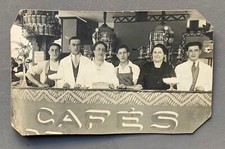CARTE PHOTO ANCIENNE Serveur Bar Café intérieur Comptoir Années 30
