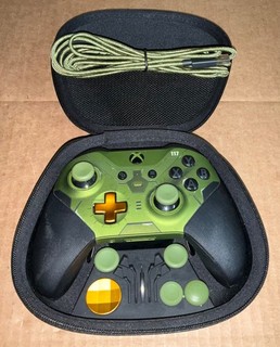 Microsoft Xbox Elite Series 2 Halo Infinite Limited Edition Controller