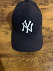 Yankees Fitted 2025 Post Season Hat for men Navy Blue size S/M — photo 1