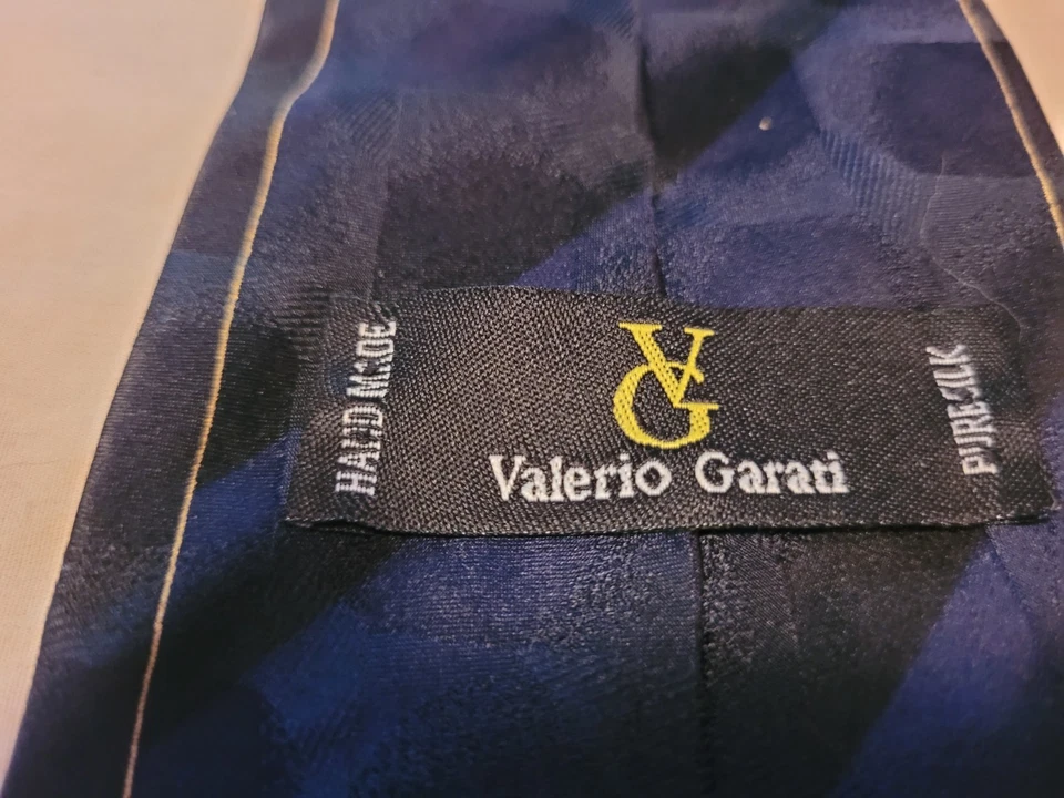 Valerio Garati Hand Made Silk Necktie Black Bleu Red With Gold Scroll Work 58" L - Image 4 of 4