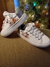 ALDI Disney Mickey Mouse Kids Size 11 White Sneakers Mickey Minnie On Sides