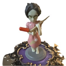 Bioshock Little Sister Vinyl Figure Loot Crat...