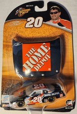 Winner's Circle NASCAR Tony Stewart 2004 Chevy 20 Home Depot 1:64 Diecast
